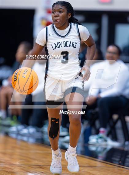 Thumbnail 3 in Warner Robins vs Houston County photogallery.