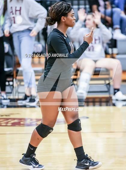 Thumbnail 2 in Wylie vs Lakeview Centennial photogallery.
