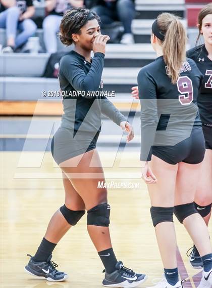 Thumbnail 1 in Wylie vs Lakeview Centennial photogallery.
