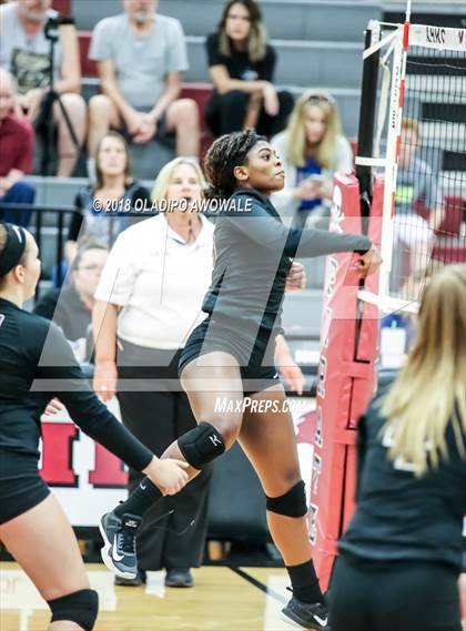 Thumbnail 1 in Wylie vs Lakeview Centennial photogallery.