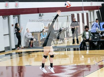 Thumbnail 1 in Wylie vs Lakeview Centennial photogallery.