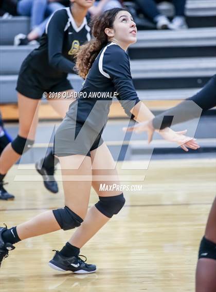Thumbnail 3 in Wylie vs Lakeview Centennial photogallery.