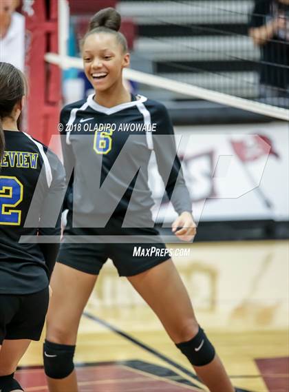 Thumbnail 2 in Wylie vs Lakeview Centennial photogallery.