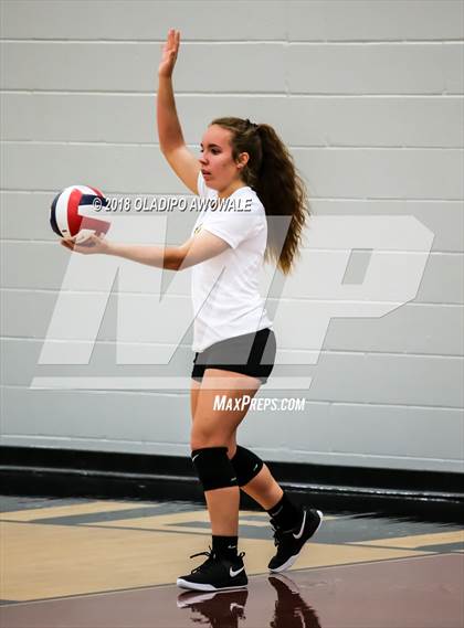 Thumbnail 2 in Wylie vs Lakeview Centennial photogallery.