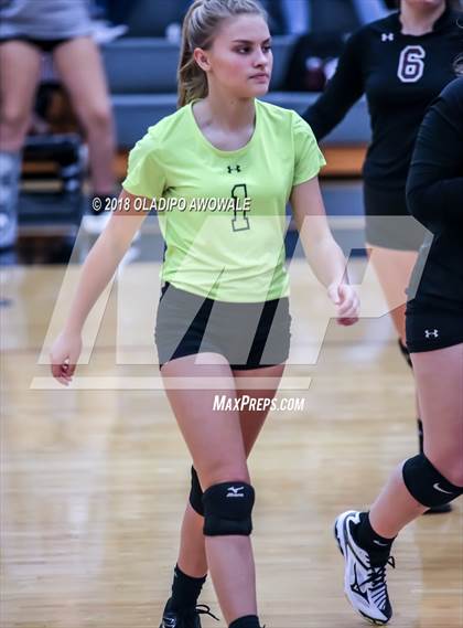 Thumbnail 1 in Wylie vs Lakeview Centennial photogallery.