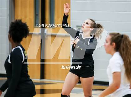 Thumbnail 3 in Wylie vs Lakeview Centennial photogallery.