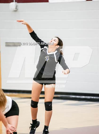 Thumbnail 3 in Wylie vs Lakeview Centennial photogallery.