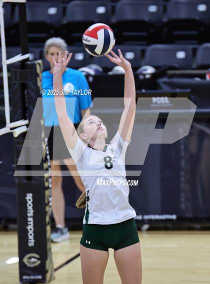 Thumbnail 2 in Santo vs Comanche (scrimmage) photogallery.