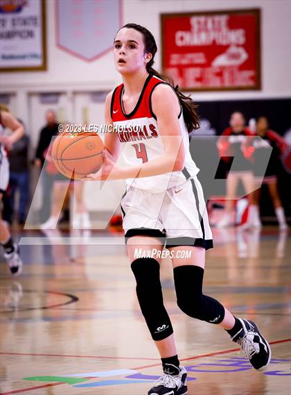 Thumbnail 1 in Whitley County vs South Laurel (50th District Tournament Semifinals) photogallery.