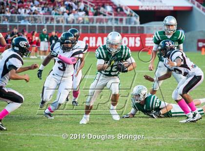 Thumbnail 2 in James Logan vs. De La Salle photogallery.