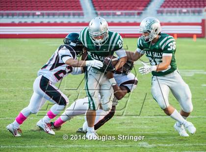 Thumbnail 3 in James Logan vs. De La Salle photogallery.