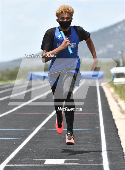 Thumbnail 2 in Penasco Invitational photogallery.
