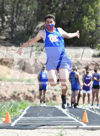 Thumbnail 3 in Penasco Invitational photogallery.