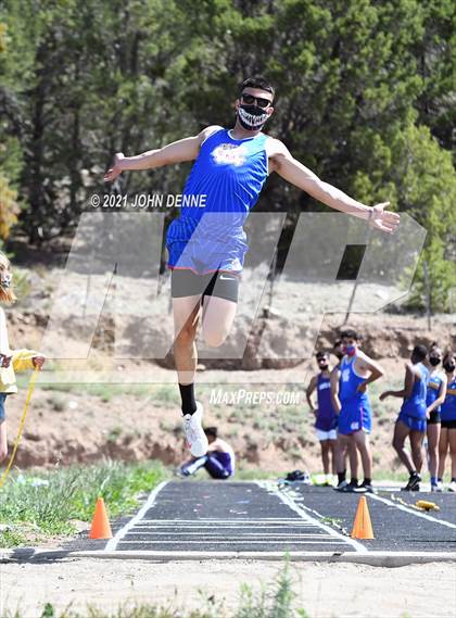 Thumbnail 1 in Penasco Invitational photogallery.