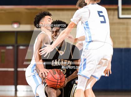 Thumbnail 1 in Sprayberry @ Cambridge (scrimmage) photogallery.