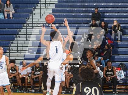 Thumbnail 2 in Sprayberry @ Cambridge (scrimmage) photogallery.
