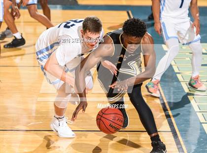 Thumbnail 2 in Sprayberry @ Cambridge (scrimmage) photogallery.