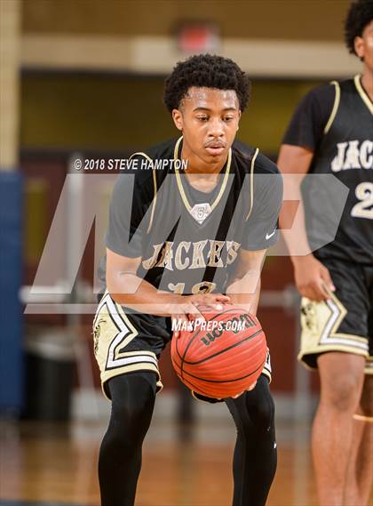 Thumbnail 2 in Sprayberry @ Cambridge (scrimmage) photogallery.
