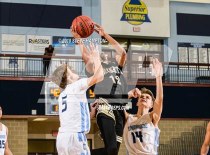 Thumbnail 2 in Sprayberry @ Cambridge (scrimmage) photogallery.