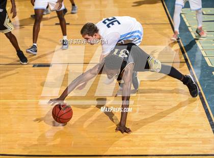 Thumbnail 3 in Sprayberry @ Cambridge (scrimmage) photogallery.