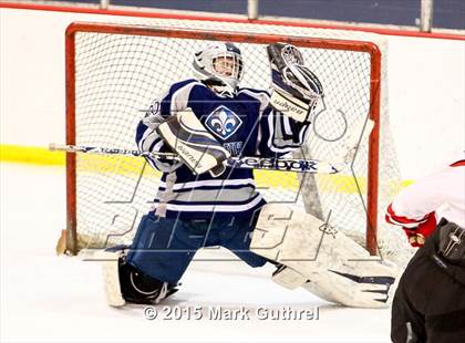 Thumbnail 3 in JV: SLUH vs. Chaminade photogallery.