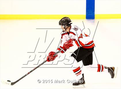 Thumbnail 3 in JV: SLUH vs. Chaminade photogallery.