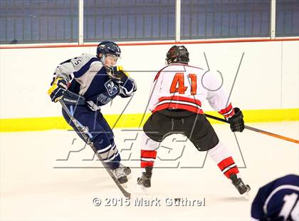Thumbnail 3 in JV: SLUH vs. Chaminade photogallery.