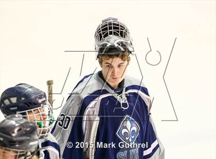 Thumbnail 3 in JV: SLUH vs. Chaminade photogallery.