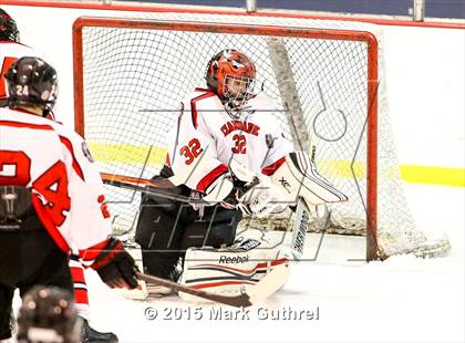 Thumbnail 3 in JV: SLUH vs. Chaminade photogallery.
