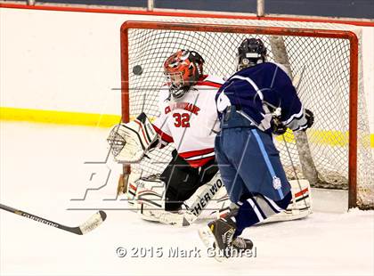 Thumbnail 2 in JV: SLUH vs. Chaminade photogallery.
