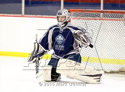 Thumbnail 3 in JV: SLUH vs. Chaminade photogallery.