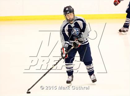 Thumbnail 1 in JV: SLUH vs. Chaminade photogallery.
