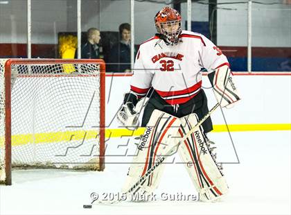 Thumbnail 3 in JV: SLUH vs. Chaminade photogallery.