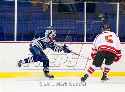 Thumbnail 3 in JV: SLUH vs. Chaminade photogallery.