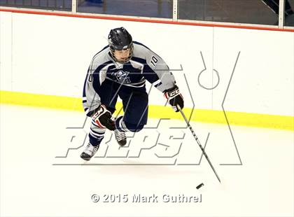 Thumbnail 3 in JV: SLUH vs. Chaminade photogallery.
