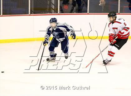 Thumbnail 1 in JV: SLUH vs. Chaminade photogallery.