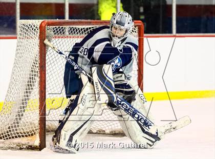 Thumbnail 2 in JV: SLUH vs. Chaminade photogallery.