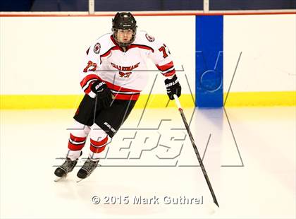 Thumbnail 1 in JV: SLUH vs. Chaminade photogallery.