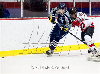 Thumbnail 3 in JV: SLUH vs. Chaminade photogallery.