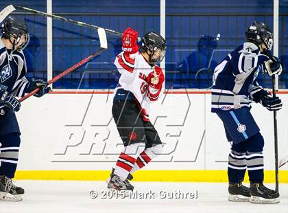 Thumbnail 3 in JV: SLUH vs. Chaminade photogallery.