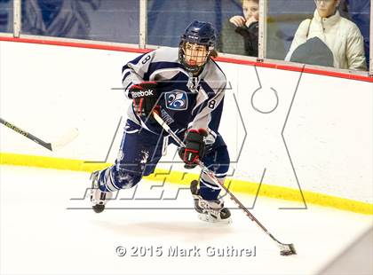 Thumbnail 3 in JV: SLUH vs. Chaminade photogallery.