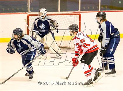Thumbnail 3 in JV: SLUH vs. Chaminade photogallery.