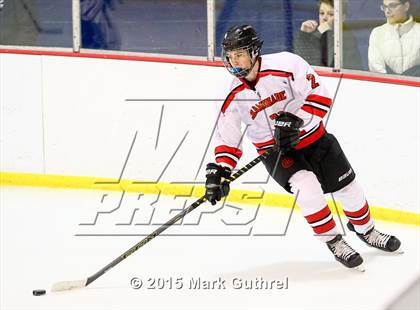 Thumbnail 2 in JV: SLUH vs. Chaminade photogallery.