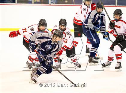 Thumbnail 3 in JV: SLUH vs. Chaminade photogallery.