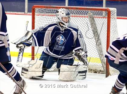 Thumbnail 1 in JV: SLUH vs. Chaminade photogallery.