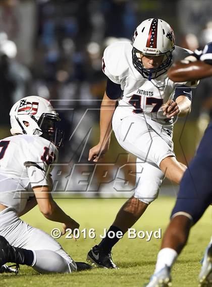 Thumbnail 1 in Bob Jones photogallery.