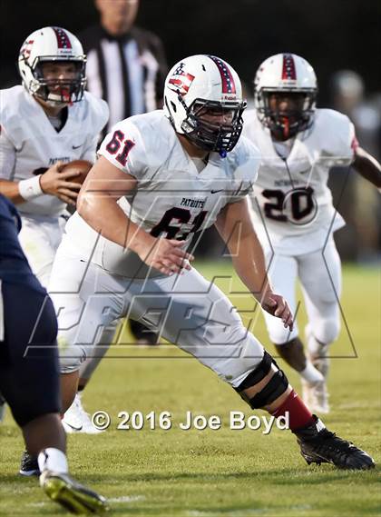 Thumbnail 3 in Bob Jones photogallery.