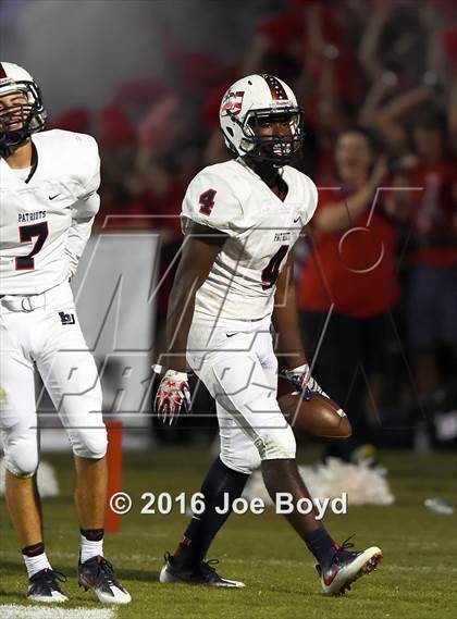 Thumbnail 3 in Bob Jones photogallery.