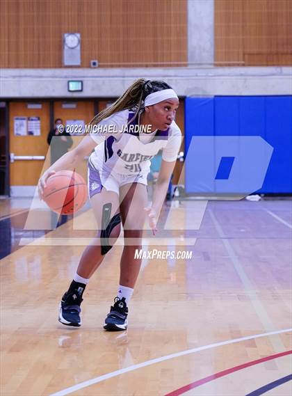 Thumbnail 1 in Garfield vs. Stanwood (WIAA 3A Regional Playoffs) photogallery.