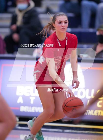 Thumbnail 2 in Garfield vs. Stanwood (WIAA 3A Regional Playoffs) photogallery.